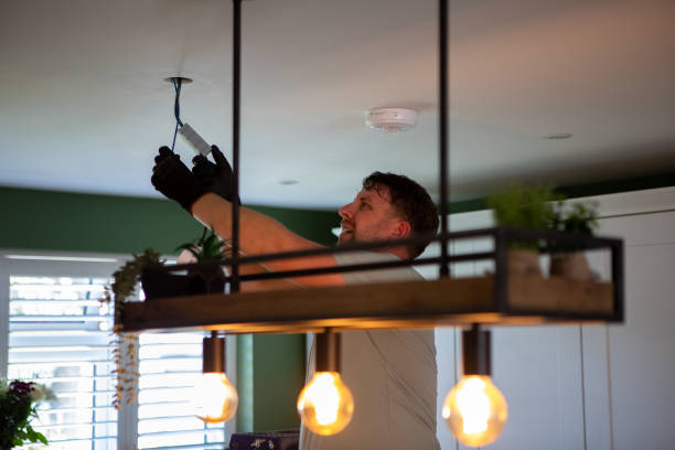 Best Emergency Electrician Near Me  in East Hazel Crest, IL